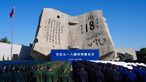 中国男篮险赢尤文图特，胡明轩致命三分定胜局